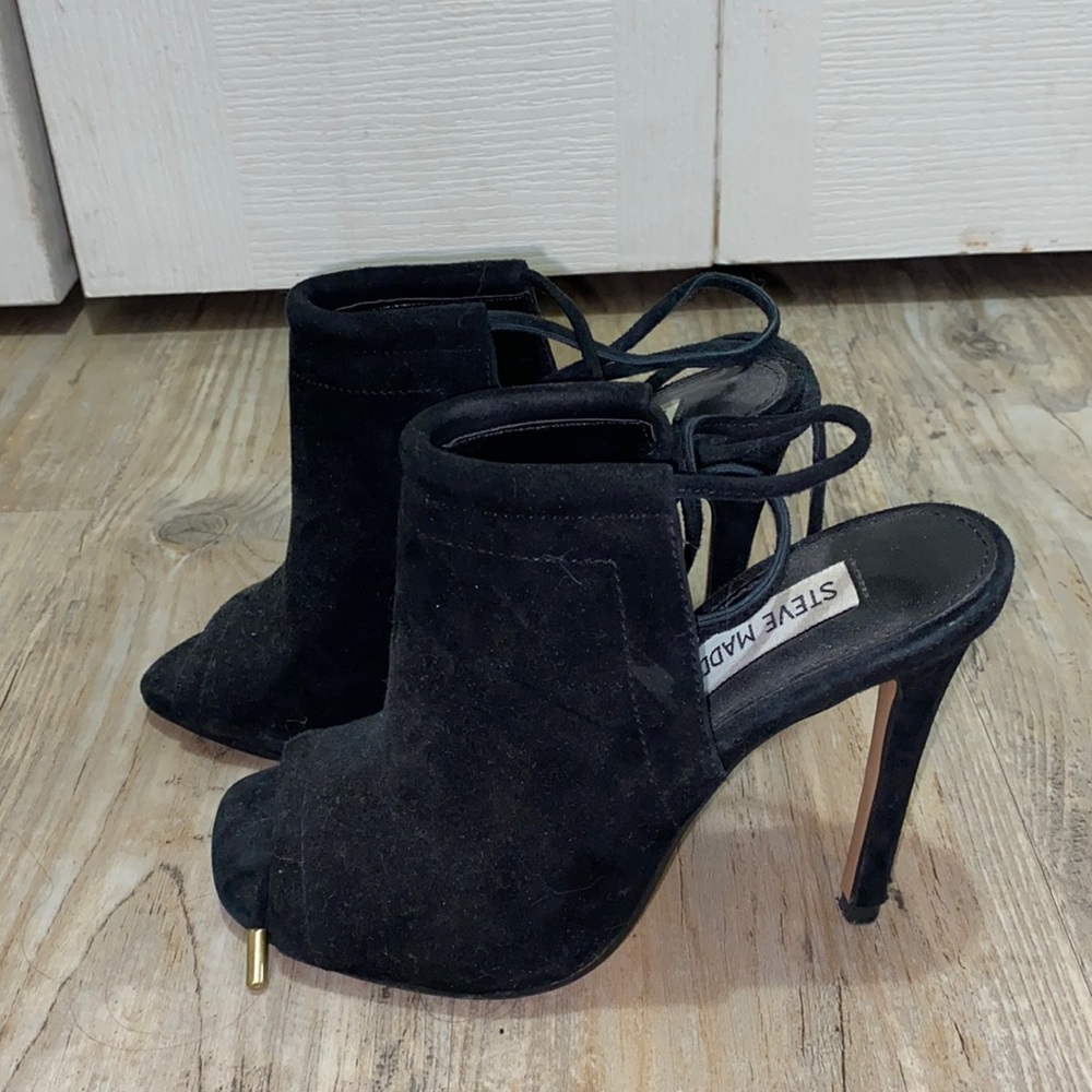 Steve Madden heeled strap booties